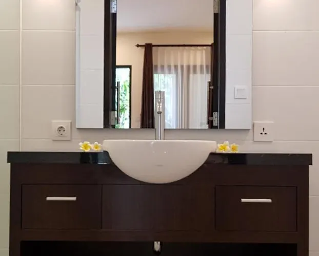 Guest house Eddys & Legian (Bali)
